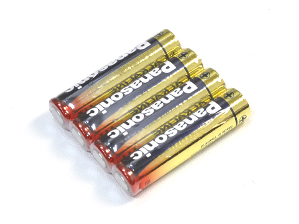 <金パナ>パナソニック　アルカリ乾電池 単4形　4本セット